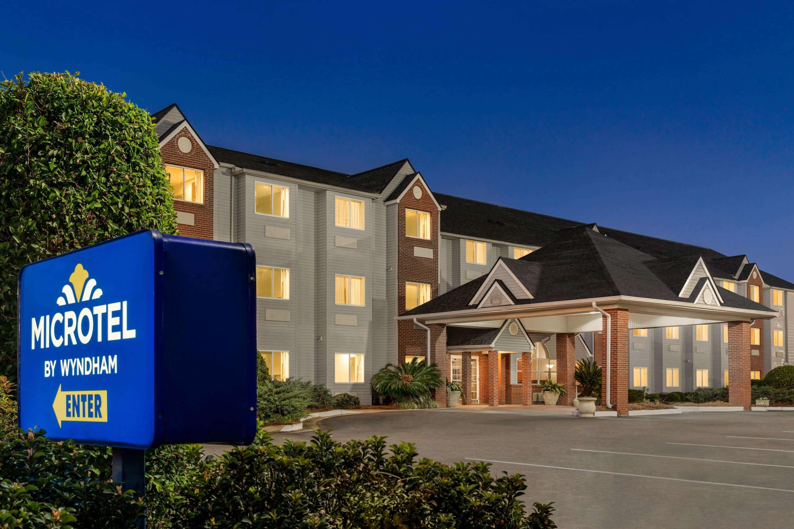 Microtel Inn & Suites By Wyndham Tifton Exterior foto